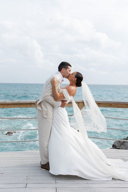 Newlyweds First Kiss at the Reefs Resort