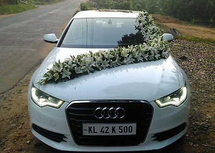 Wedding Cars in Thalassery , Luxury Cars for Rent in Thalassery , wedding car rental Thalassery , Bus rental for wedding in Thalassery , luxury cars for wedding in Thalassery 