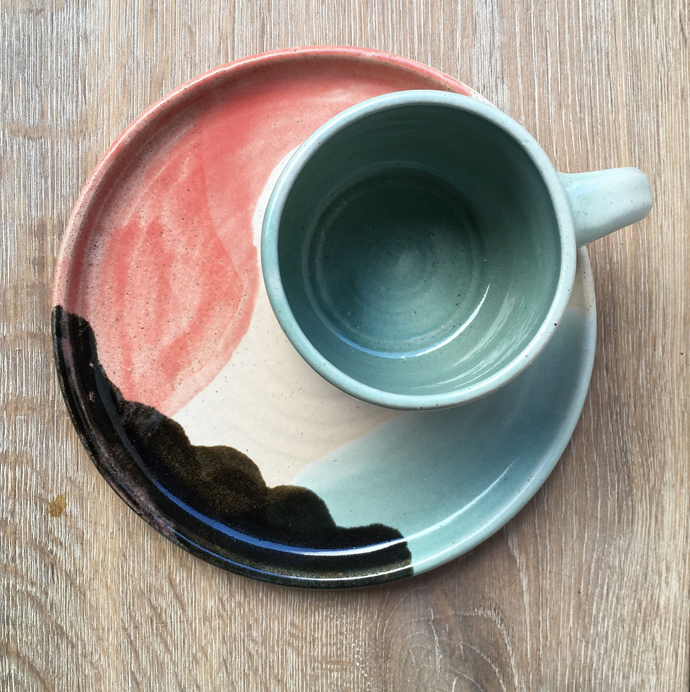 Thumbnail: Tri-Colour Cake Plate
