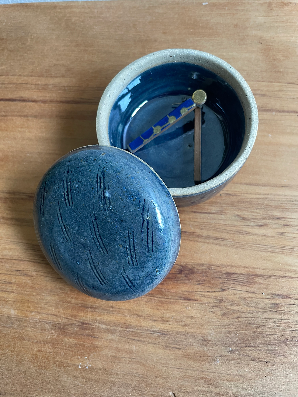 Thumbnail: Indigo Ceramic Trinket Box