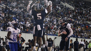 Jackson State Defeats Tennessee State at 30th Southern Heritage Classic