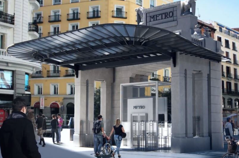 The new replica Gran Vía Metro Entrance