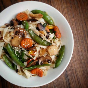 KOREAN STIR-FRIED VEGGIE NOODLES