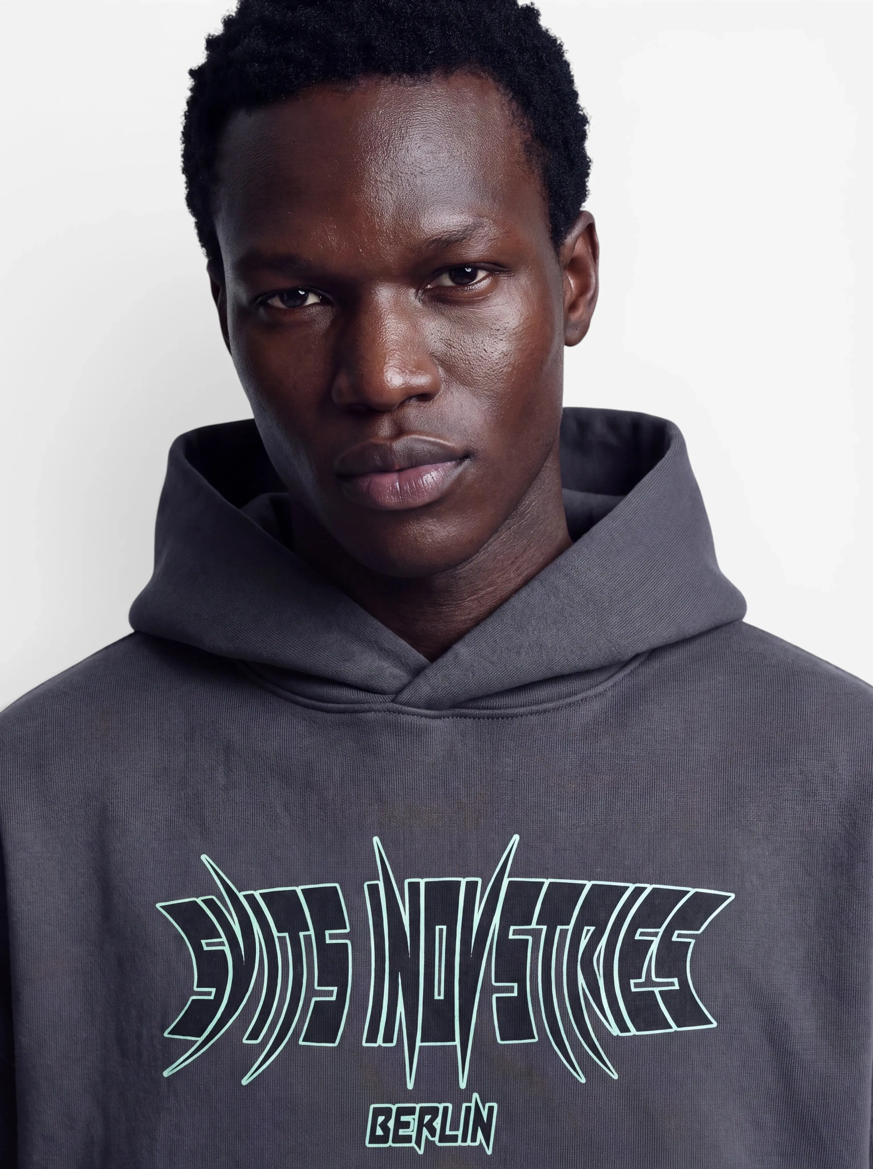 SPIKE HOODIE DUNKELGRAU