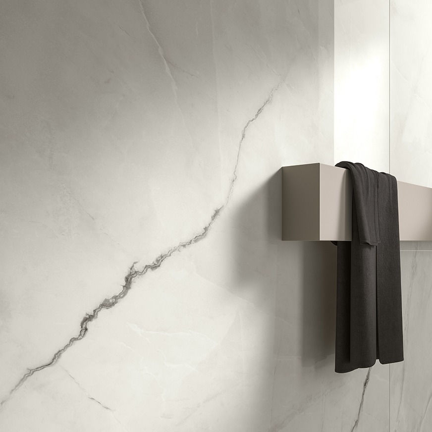 Thumbnail: Premier White Onyx Polished