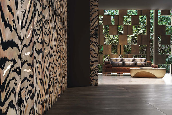 ROBERTO CAVALLI／RIZZOLI MACLAINE - chair with armrests | Roberto Cavalli Home Interiors