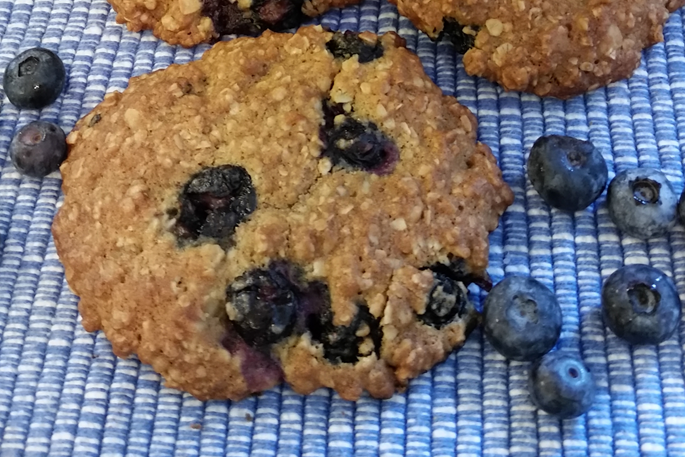 Blueberry Lemon Oatmeal Cookie
