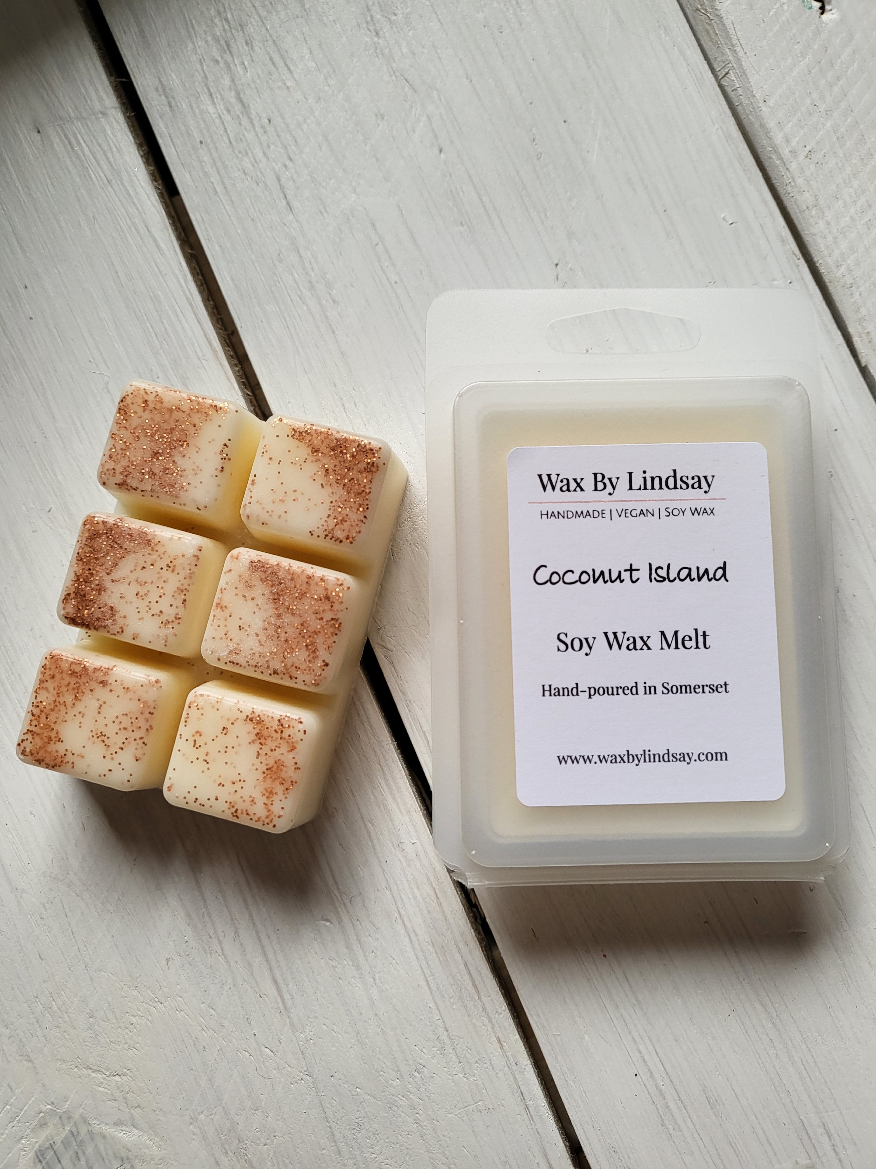 Coconut Island Clamshell