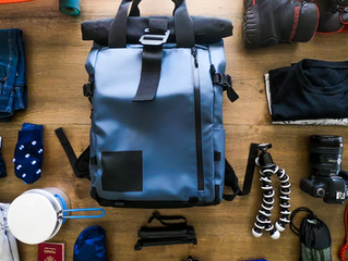 Keep These 10 Things in Your Bags Before Travelling