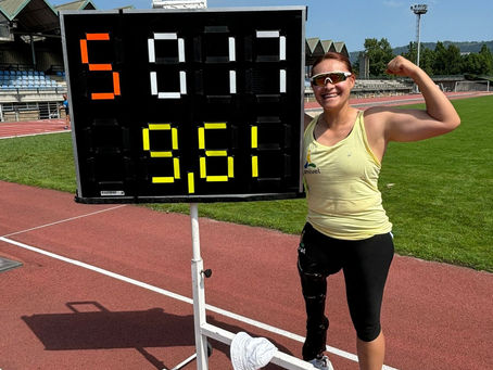 Michell Navarro consigue marca para estar en el próximo mundial de atletismo