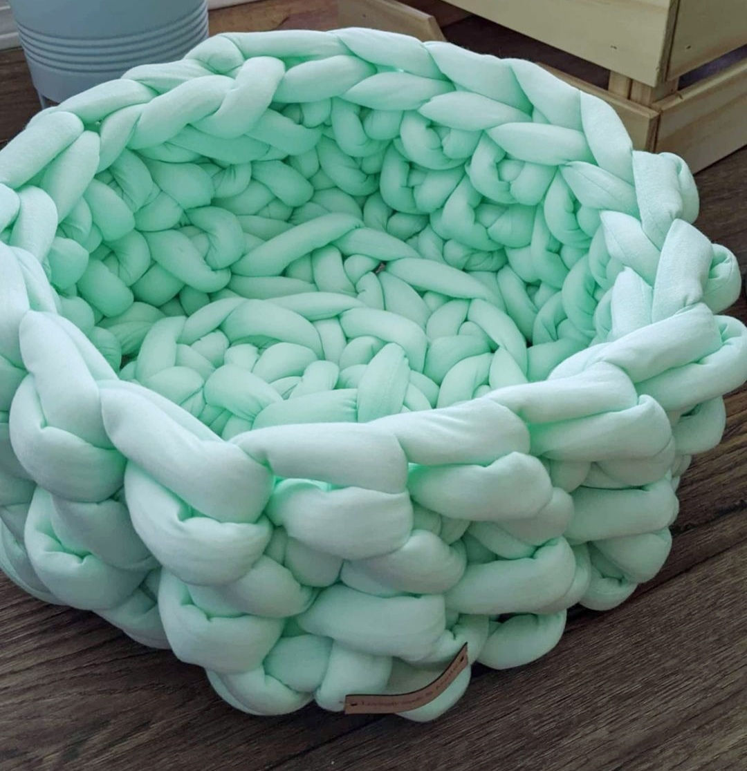 Chunky-Knit Bed - Mint