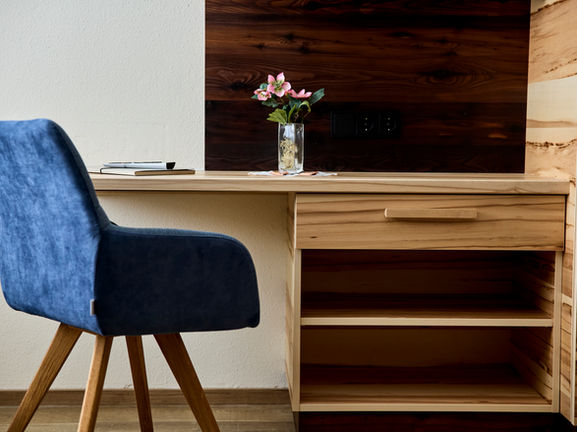 Stimmungsaufnahme eines Zimmers der Sportpension Reiter