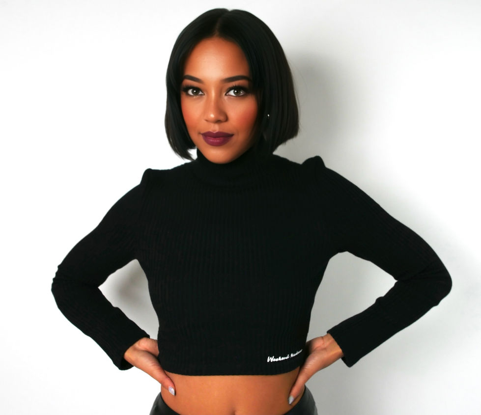 Facetune_07-12-2023-16-28-22