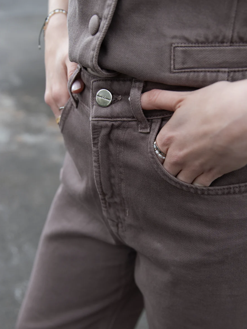 Miniaturbild: Jeans // O-SHAPE - washed brownie