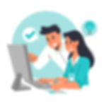 Imagen de dos personas revisando contenido en un pc