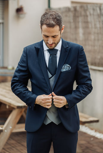 boda en zona chic eventos castejon navarra preparativos novio