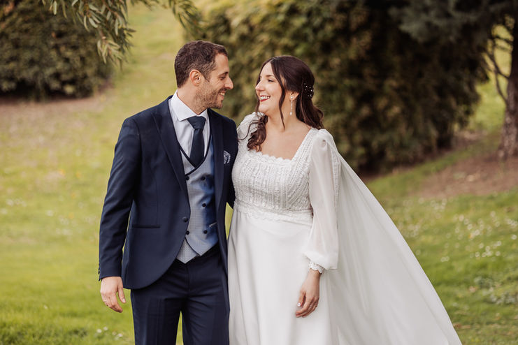 boda en zona chic eventos castejon navarra sesion pareja jardines