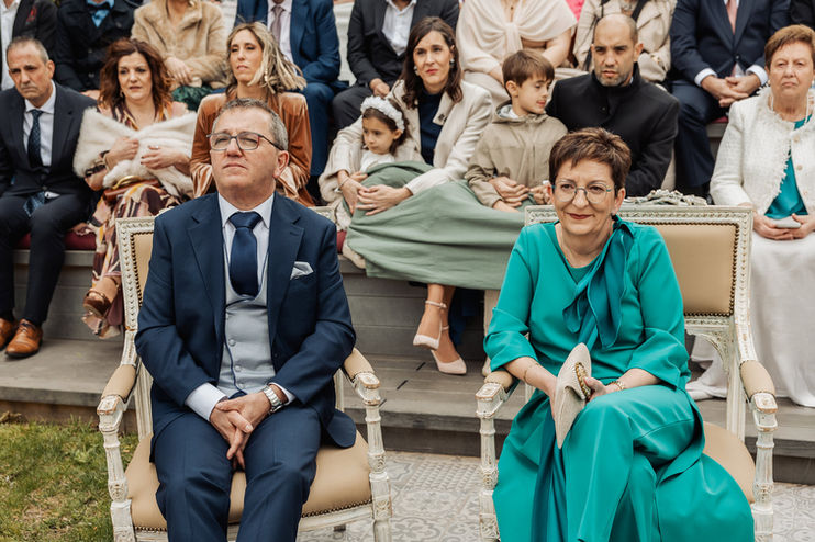 boda en zona chic eventos castejon navarra invitados emocionados