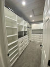 Kalamazoo, MI Texas Corners Walk-In Closet