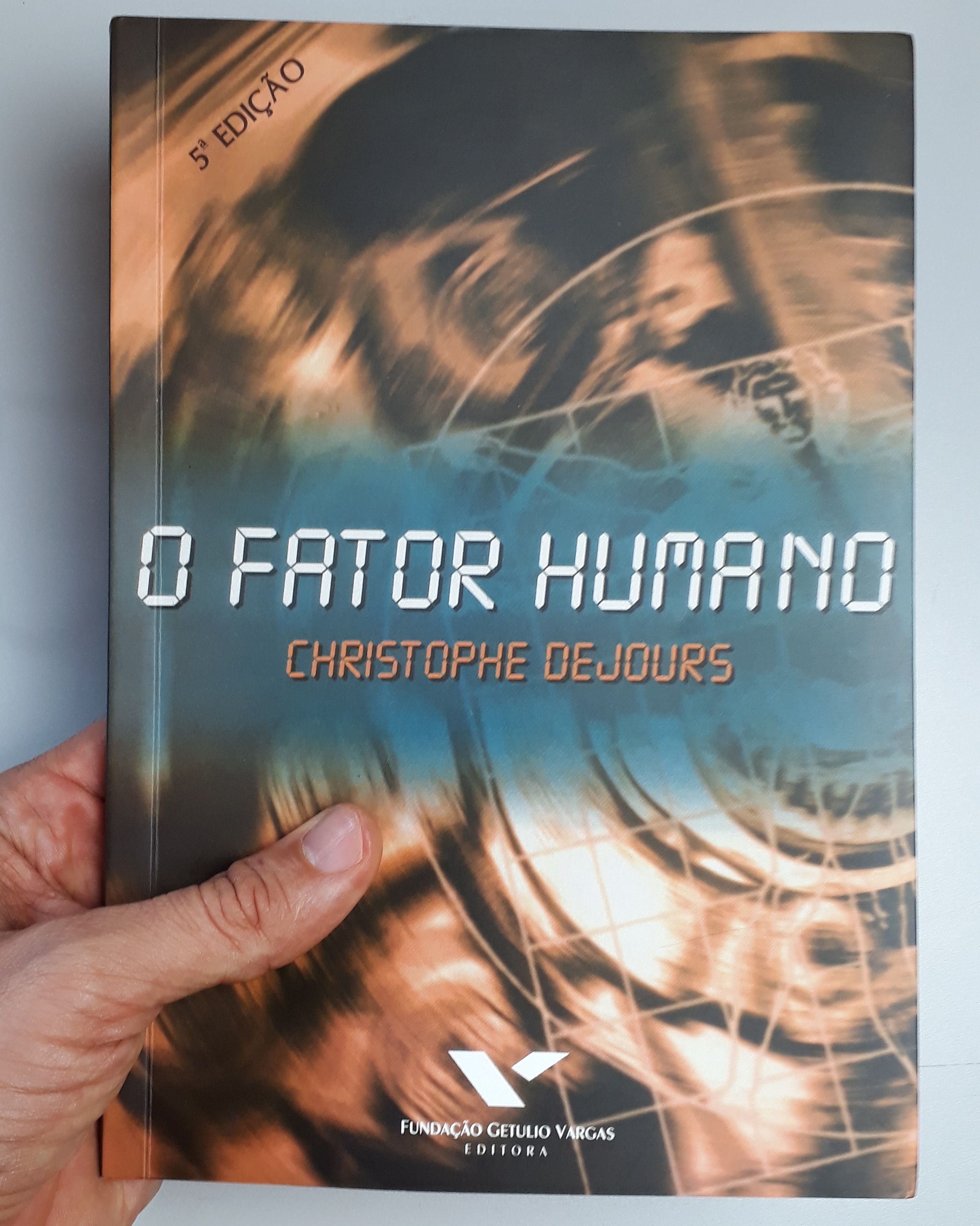 O FATOR HUMANO