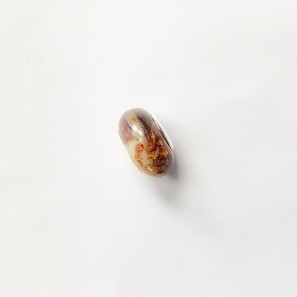 Thumbnail: The Lock of Hair Coloured Bead