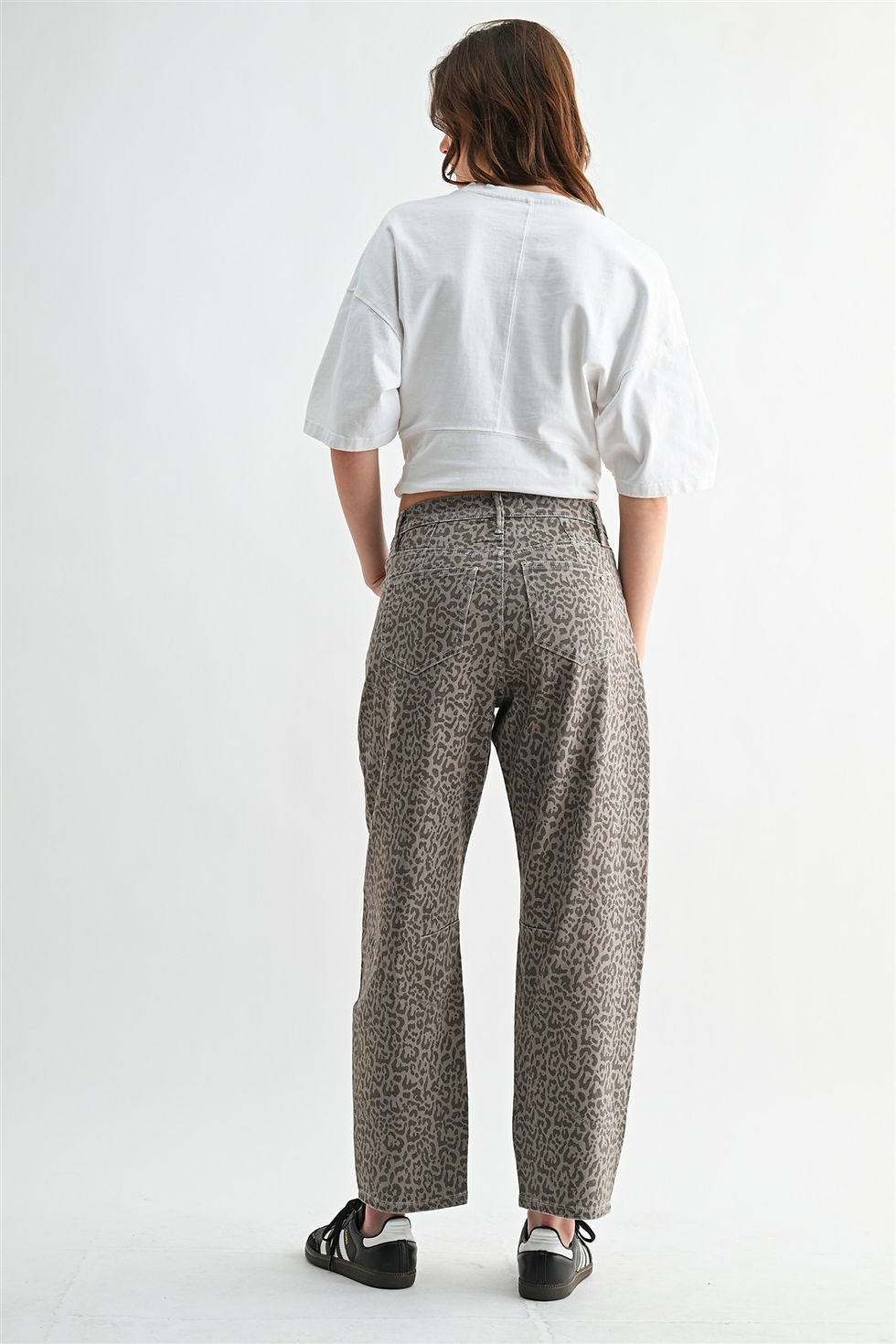 Thumbnail: cheetah barrel denim