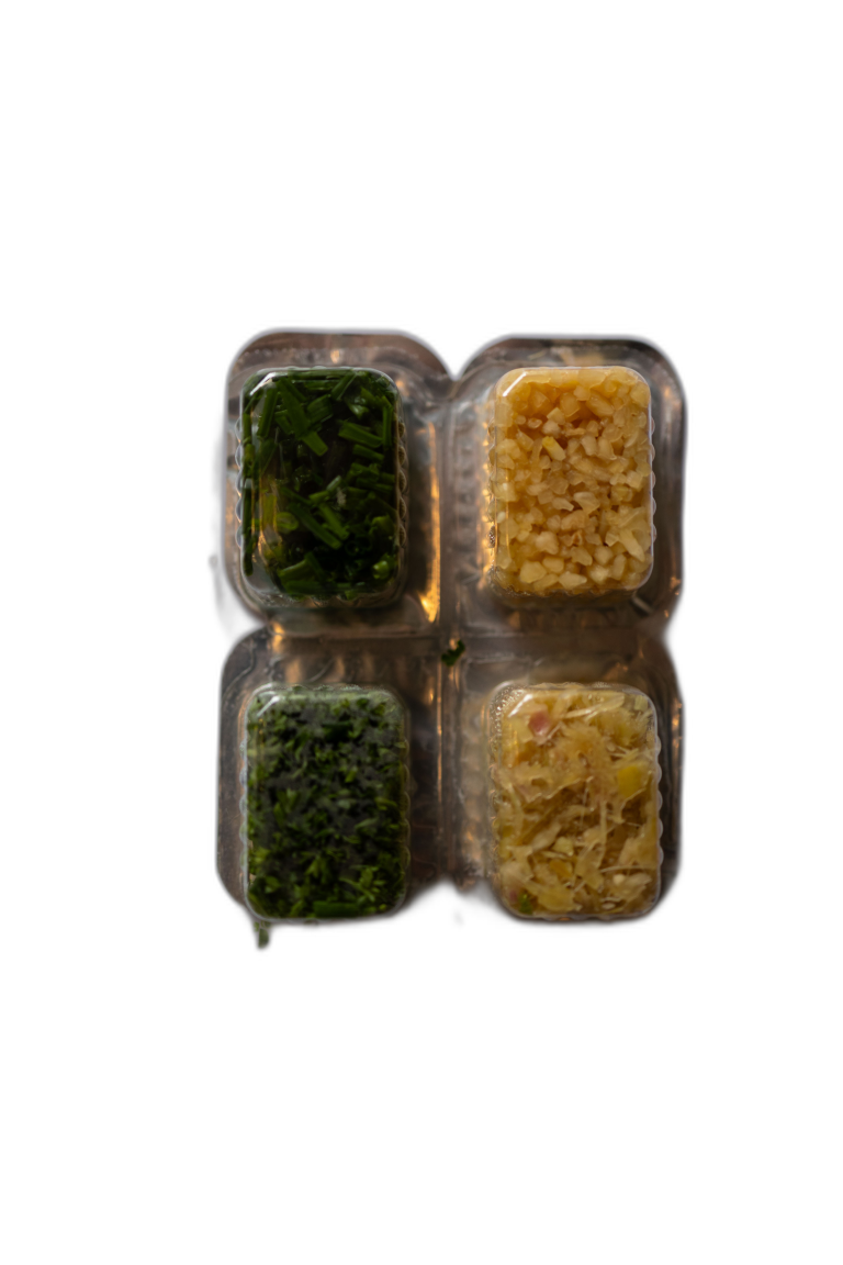 Thumbnail: Garlic, lemongrass, parsley and chives 4-cavity