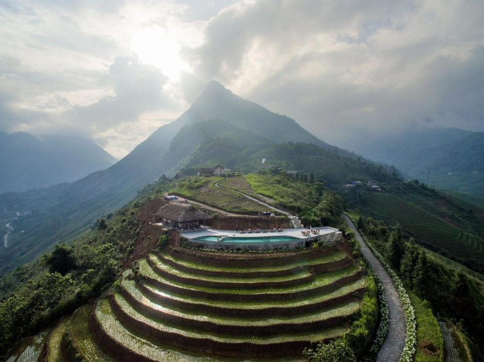 Treks and Tides: The Ultimate Twin-Centre Honeymoon