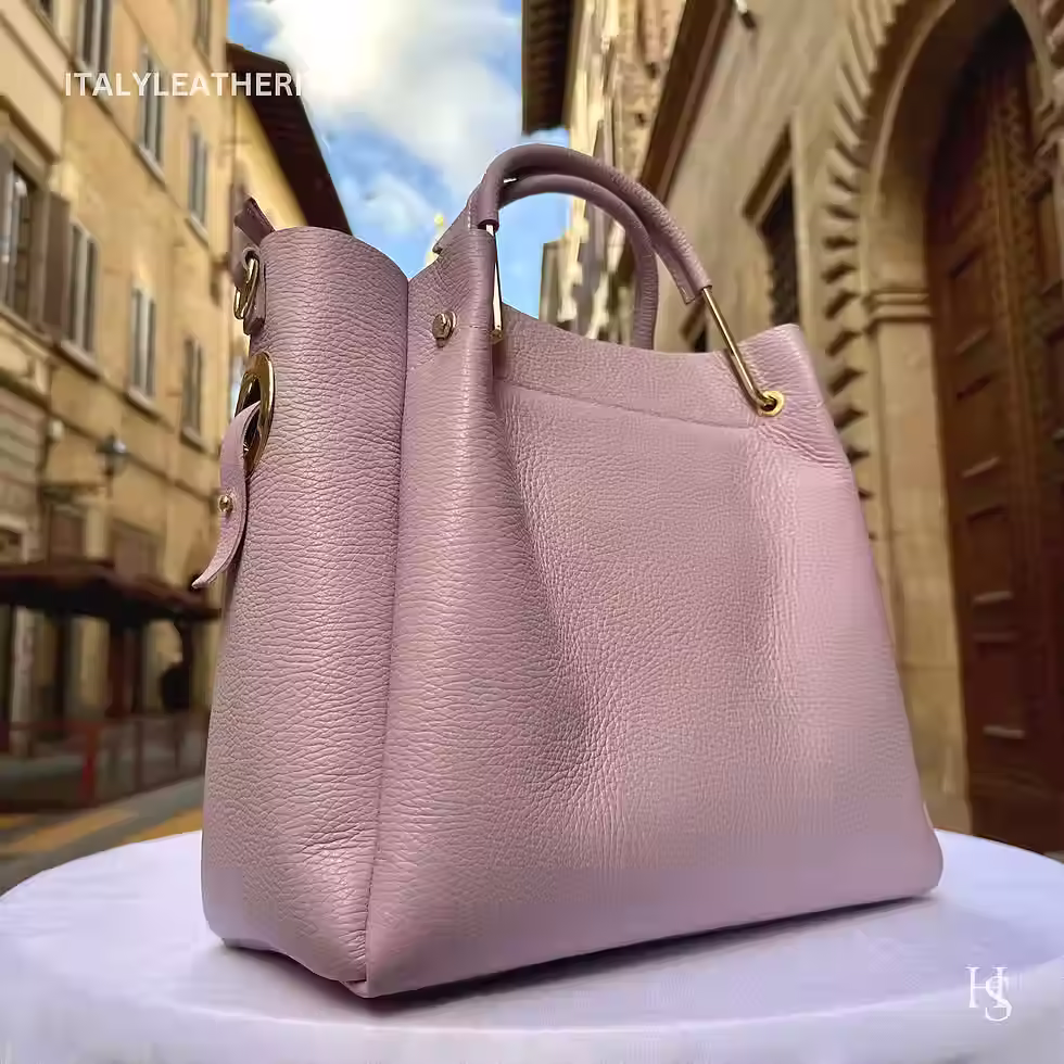 Thumbnail: Sac à main rose sur table, MADE IN ITALY