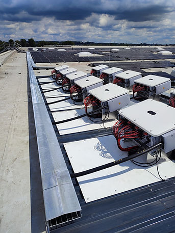 9 Wechselrichter mit Solaranlage auf Gewerbedach in Osnabrück Niedersachsen