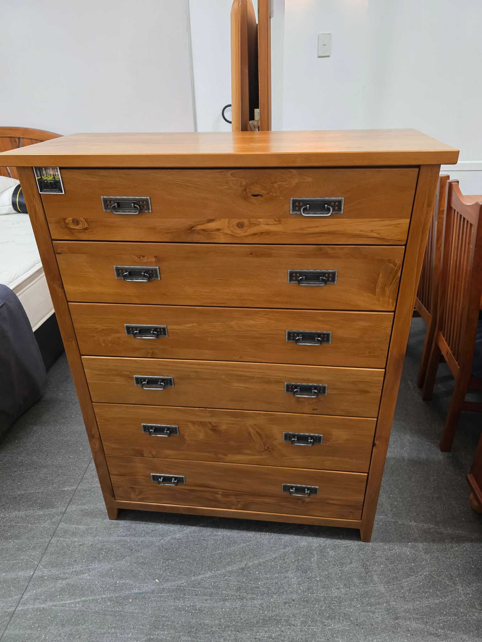 Solid rimu 6 drawer tallboy!