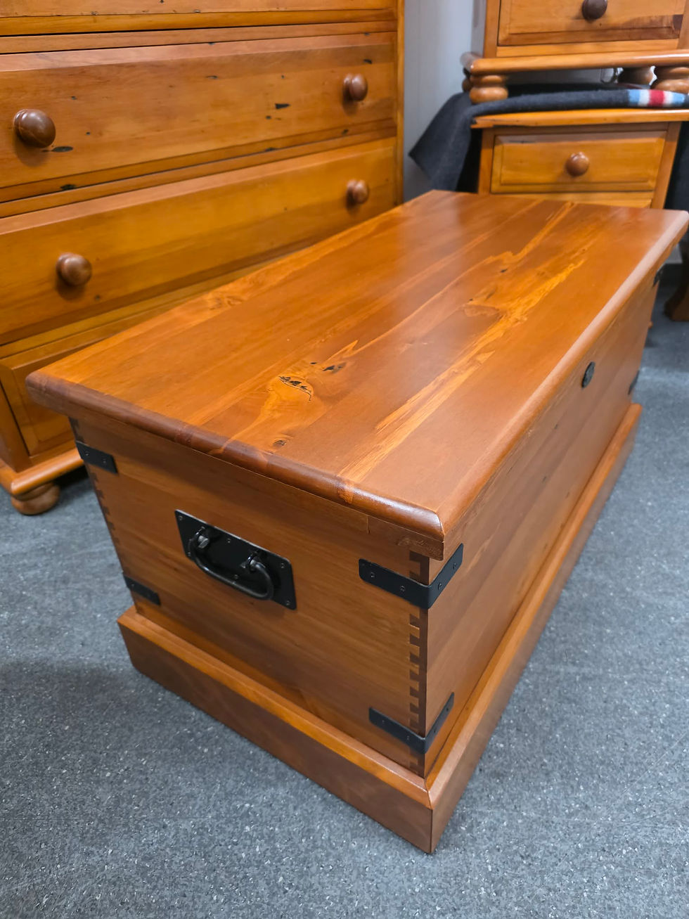 Thumbnail: Woodpecker recycled rimu blanket box!