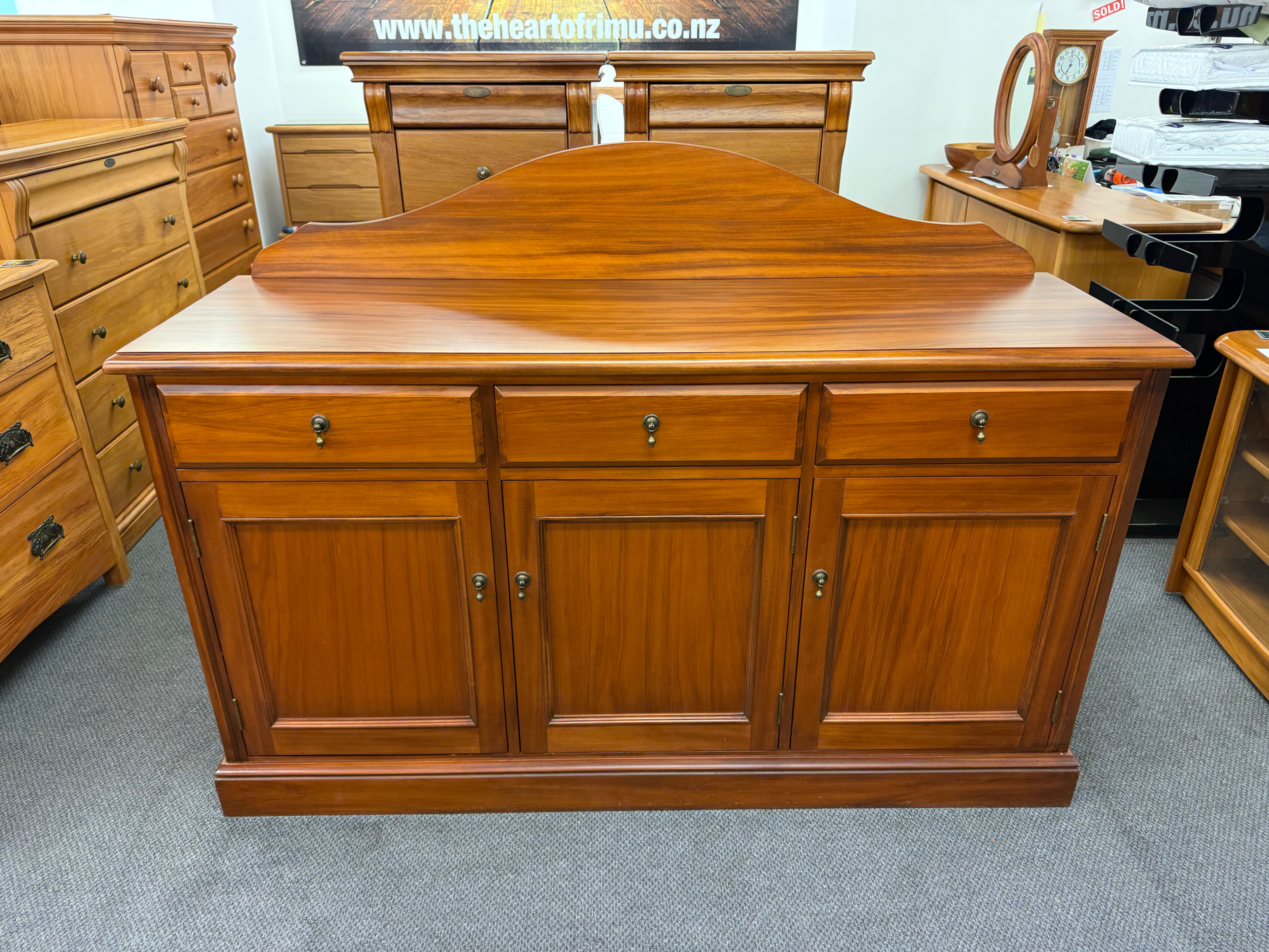 Rose and Heather solid kauri 3 bay buffet!