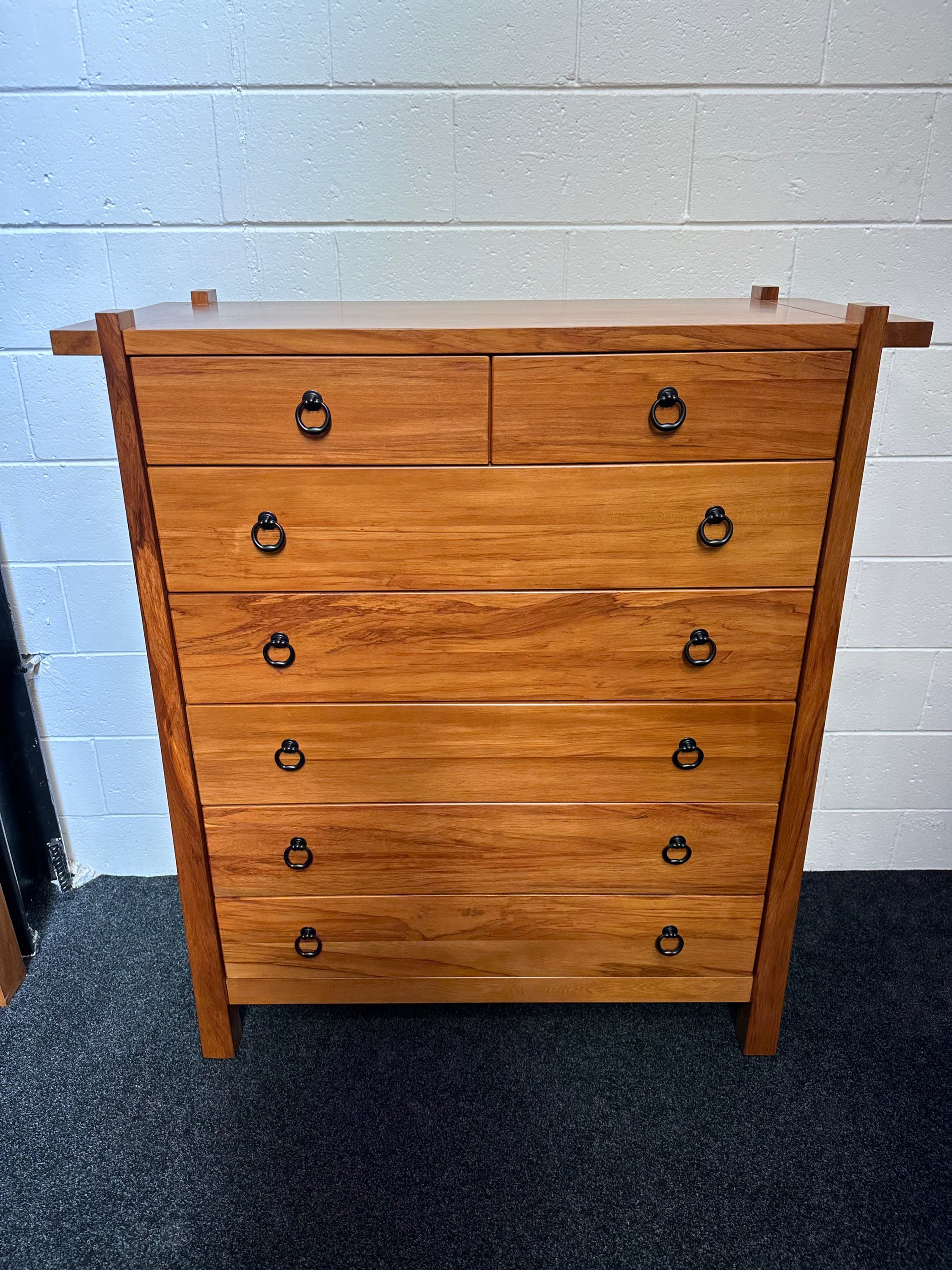 Ironheart solid rimu 7 drawer scotch chest!