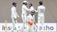 টেস্ট সিরিজের আগে শ্রীলঙ্কা ক্রিকেট একাদশের বিপক্ষে ভারতের প্রস্তুতি ম্যাচের প্রথম দিন।