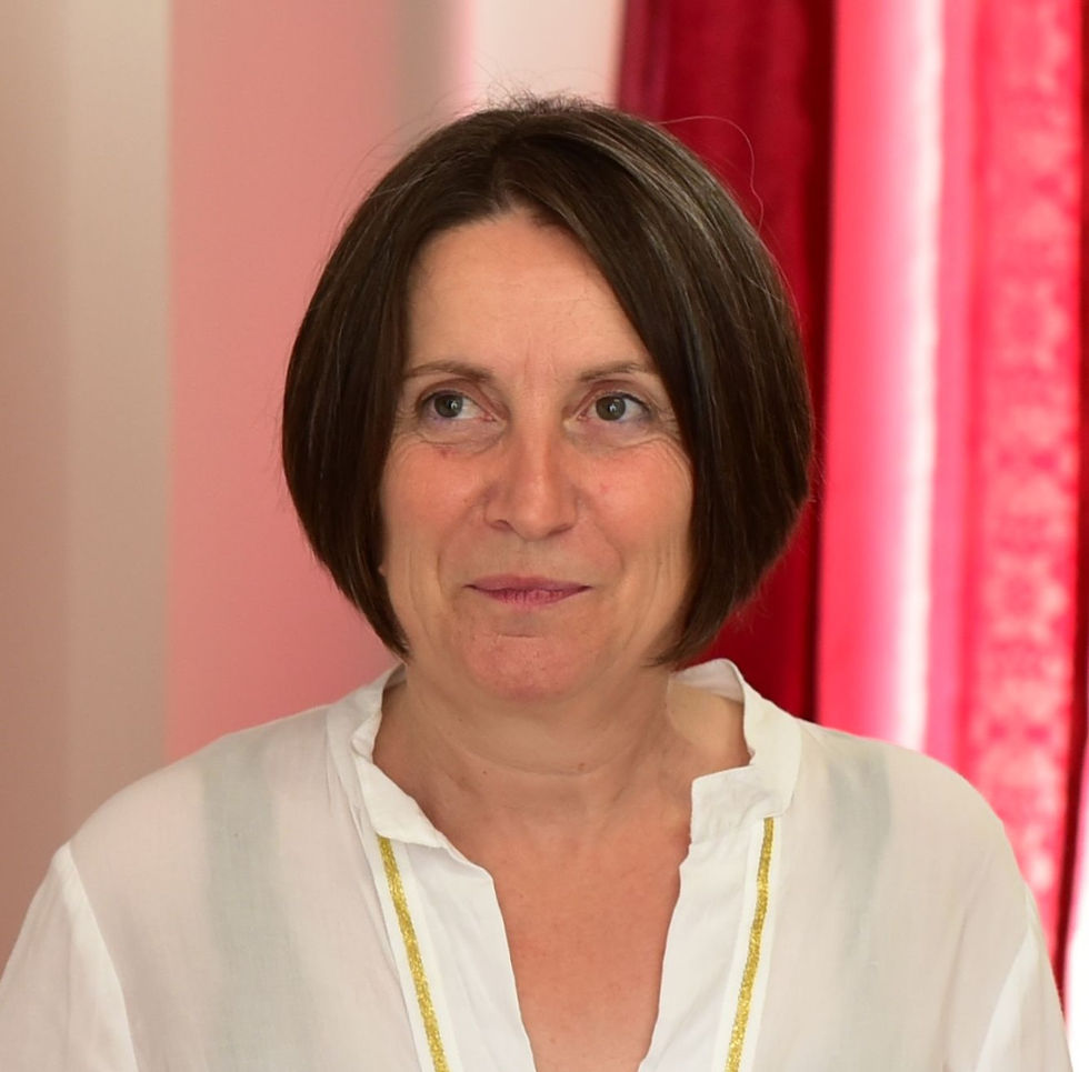 Martine C.jpg