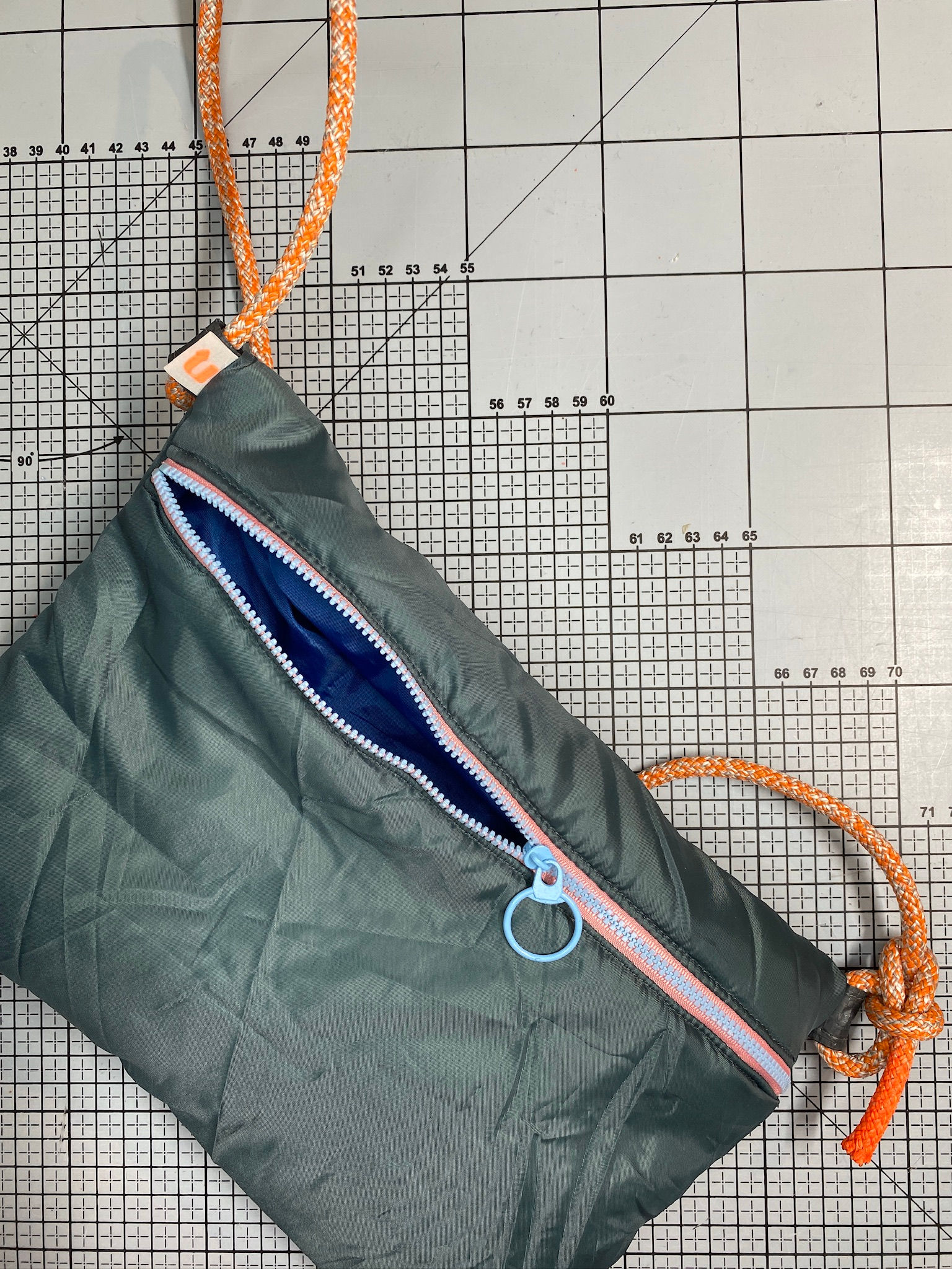 Second Soul Crossbody – Padded Festival Tent Edition (Unikat)