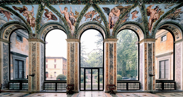 Villa-Farnesina-Loggia-di-Amore-e-Psiche