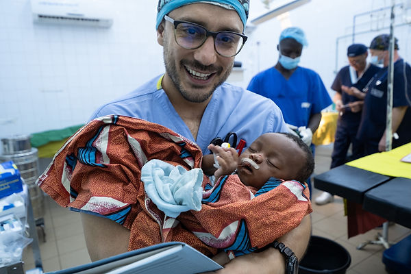 20240515_BENIN_difetto genetico famiglia e operazione armelle_FUJI1283.jpg