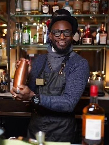 Bartender Photo 3.jpg