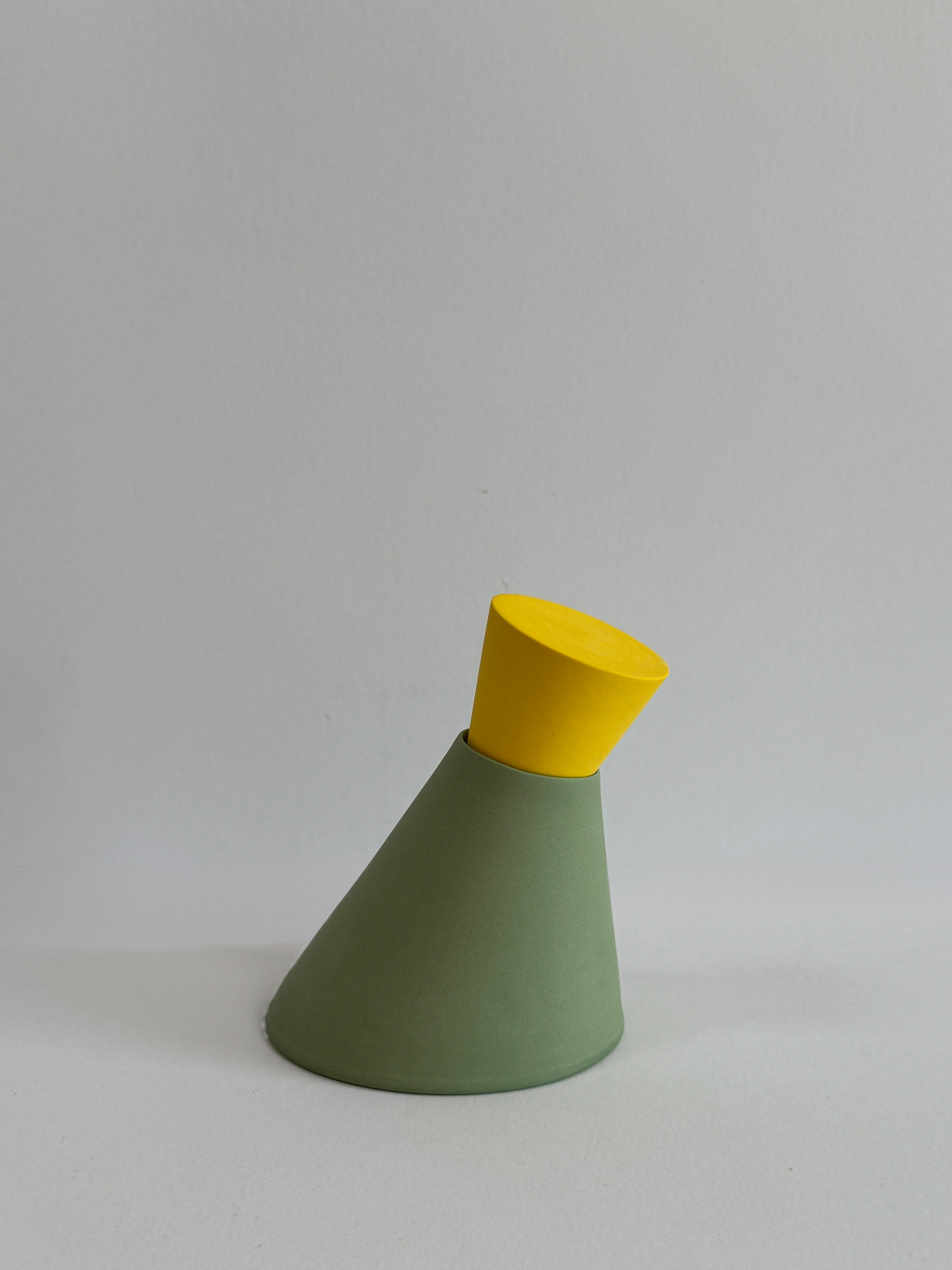 Lidded form - yellow/green