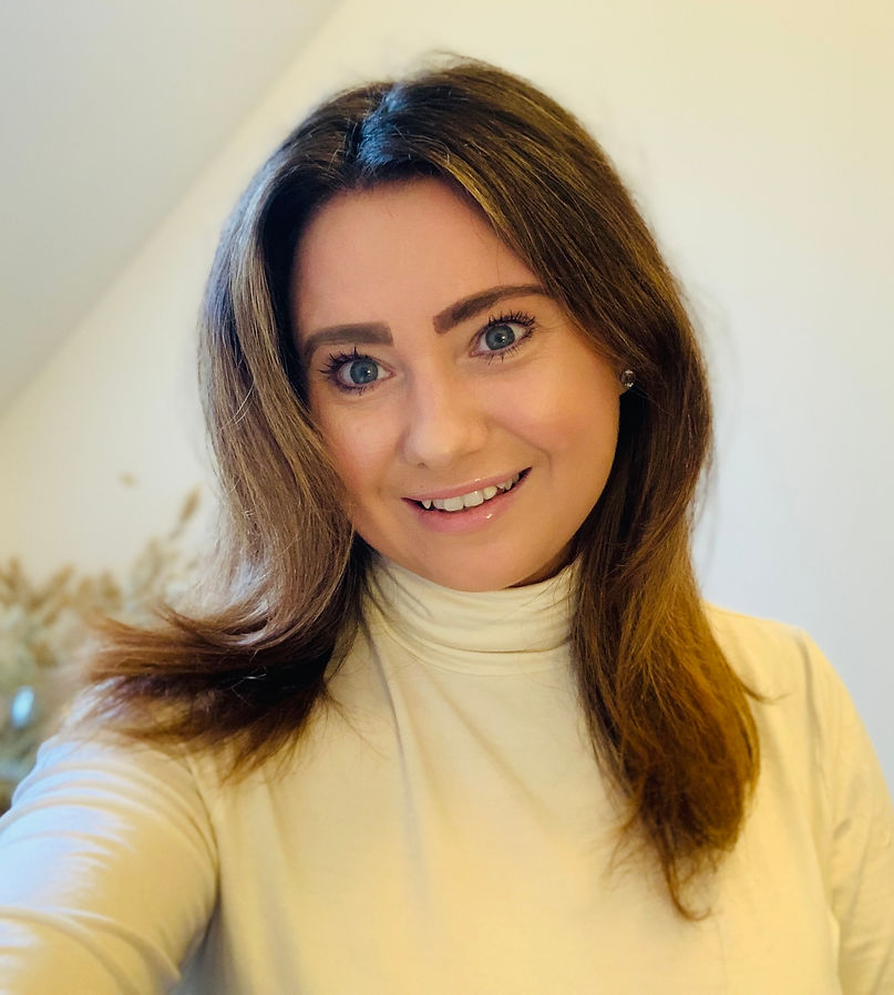 LONDONS RELATIONSHIP EXPERT SARAH LOUISE RYAN.jpg