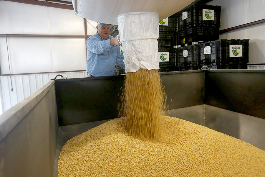 brazil soybean suppliers, brazil soybean producers, brazil soybean exporters, brazil soybean meal suppliers, brazil soybean meal producers, brazil soybean meal exporters, top suppliers of soybean, top exporters of soybean, top suppliers of soybean meal.