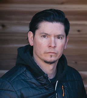 Amos Headshot 2021_edited.jpg