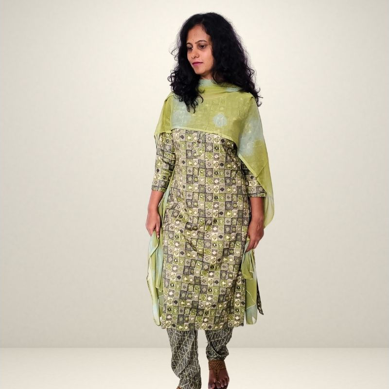 Rayon kurti set straight