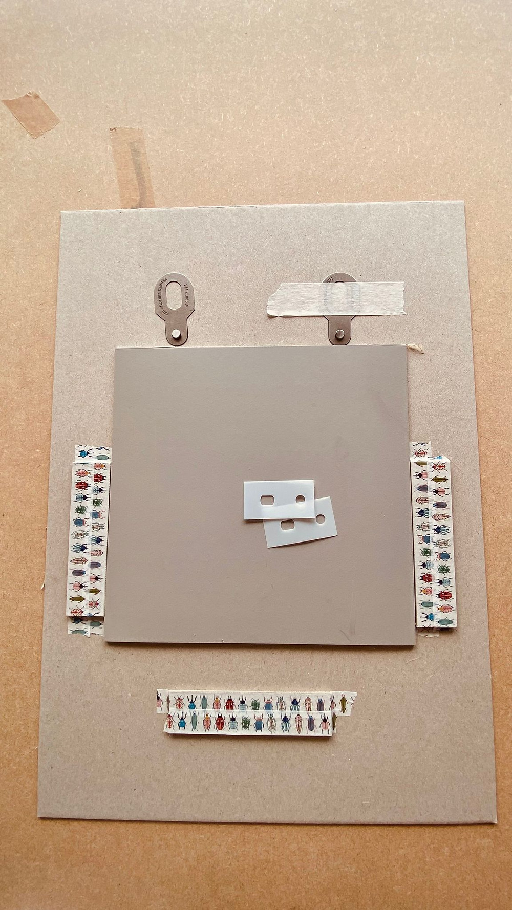 Ternes Burton strips and tabs registration board