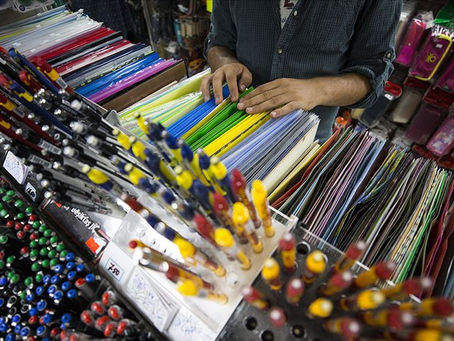 KIRTASİYELER KEPENK KAPATIYOR