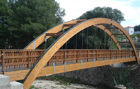 puente madera.jpg