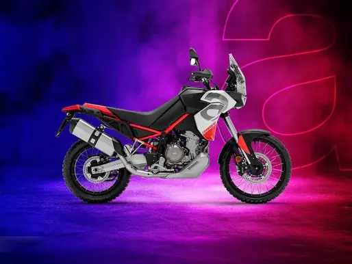 PROMOTION APRILIA ! Profitez dès maintenant d'une garantie de 4 ans et de 500€ de reprise, ou d'accessoires sur les modèles Aprilia Tuareg 660 (Rally).