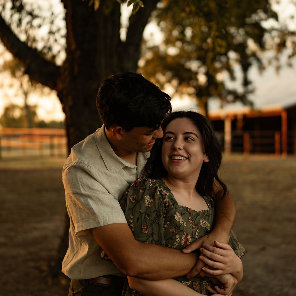 Flying To Texas For Couple Photos